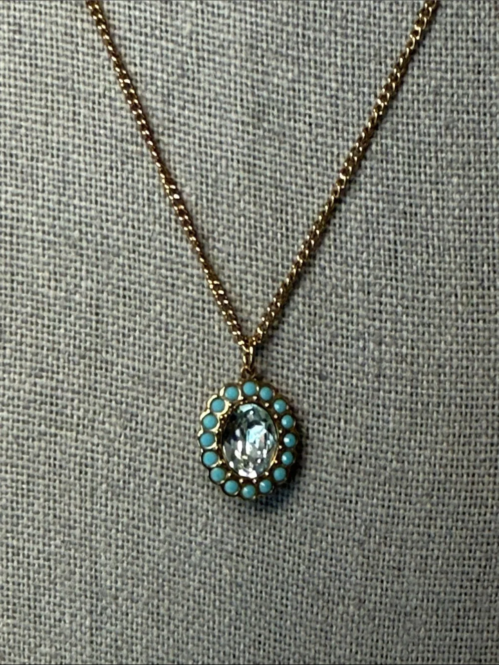 Swarovski Gold Tone Oval Crystal Pendant Necklace Blue Turquoise Halo 16